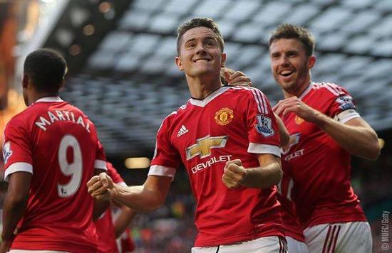 药厂和滕哈 药厂和滕哈